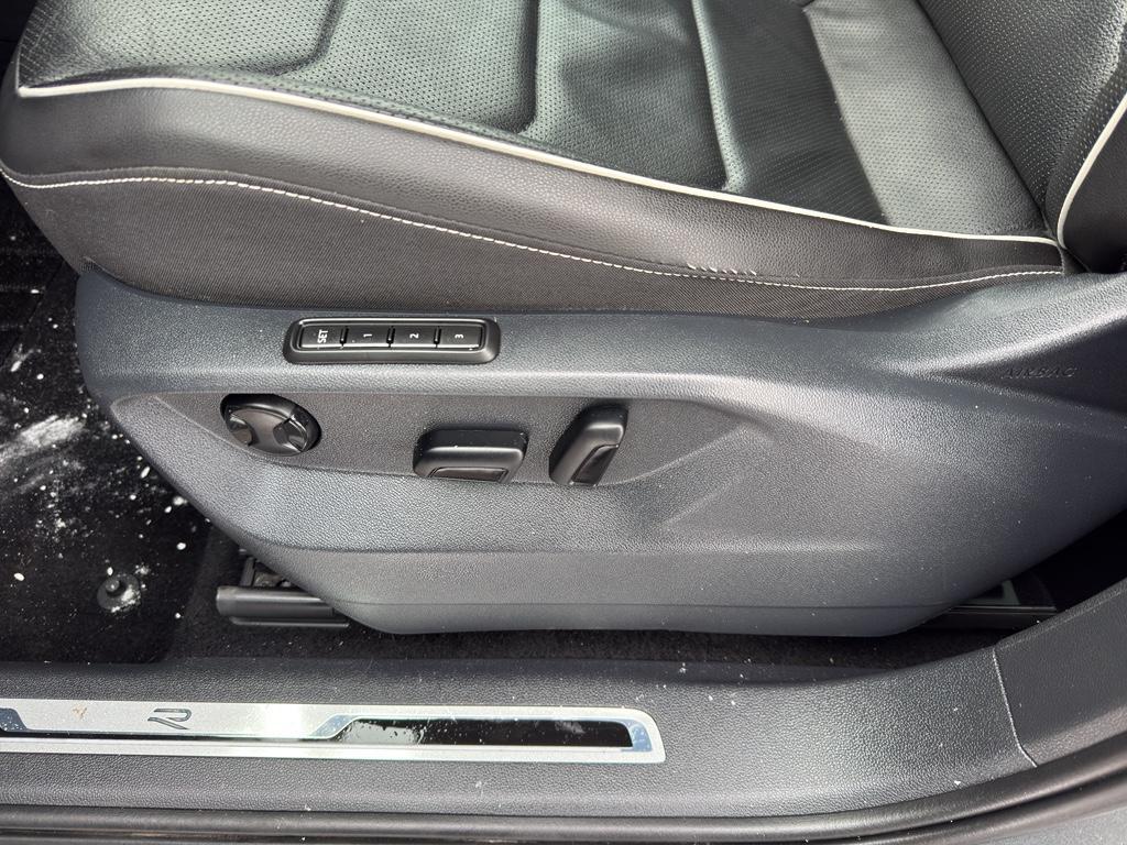 used 2022 Volkswagen Tiguan car, priced at $22,295