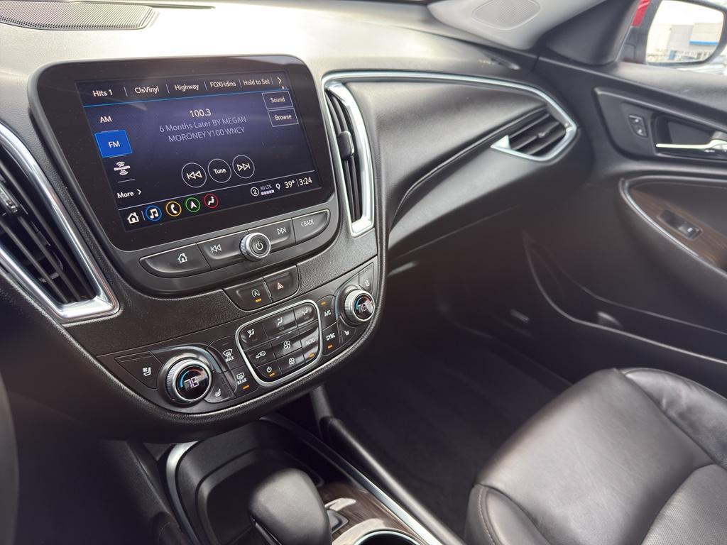 used 2024 Chevrolet Malibu car, priced at $18,995