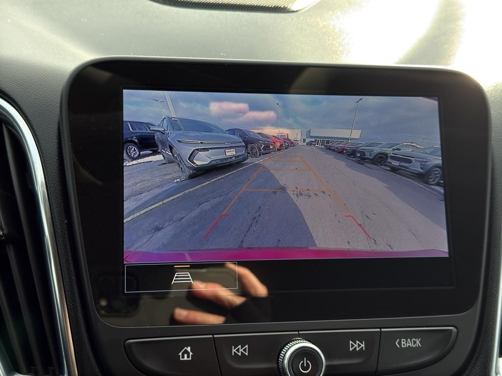 used 2024 Chevrolet Malibu car, priced at $18,995