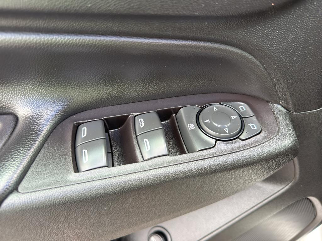 used 2019 Chevrolet Equinox car, priced at $15,995