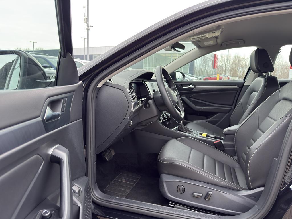 used 2024 Volkswagen Jetta car, priced at $19,795