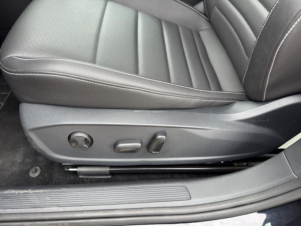 used 2024 Volkswagen Jetta car, priced at $19,795