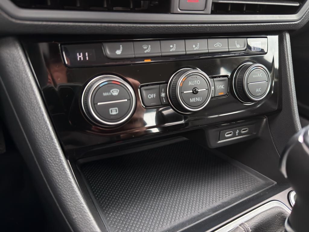 used 2024 Volkswagen Jetta car, priced at $19,795