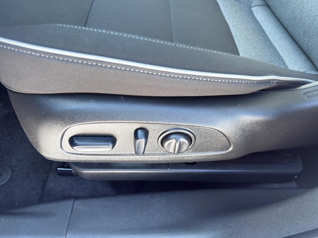 used 2024 Chevrolet TrailBlazer car, priced at $23,795