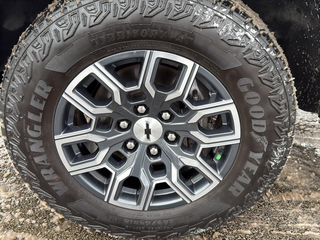 used 2023 Chevrolet Colorado car, priced at $34,999