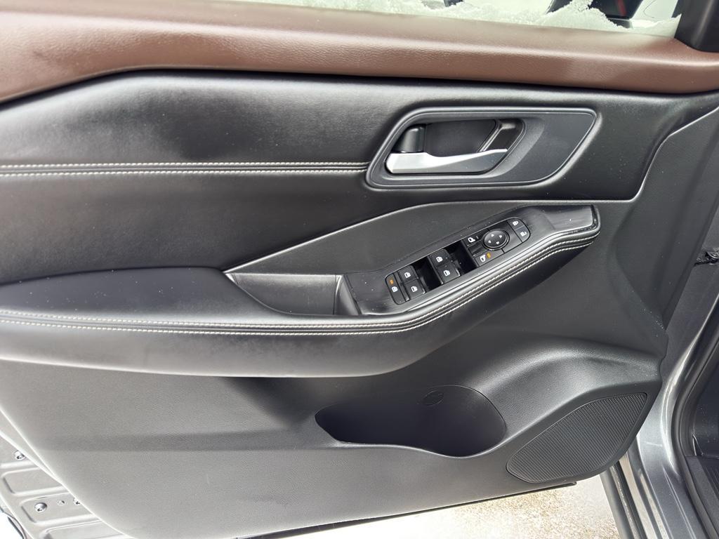 used 2023 Nissan Rogue car, priced at $23,390