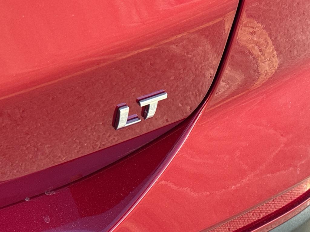 used 2023 Chevrolet Equinox car, priced at $23,495