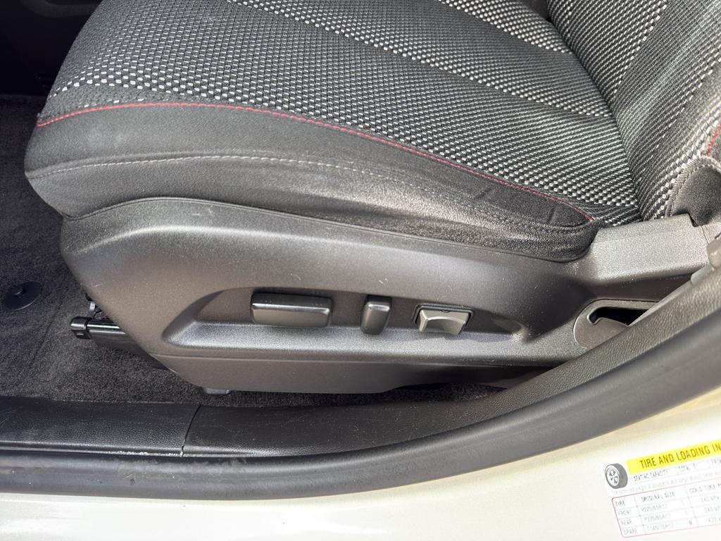 used 2016 Chevrolet Equinox car, priced at $9,786