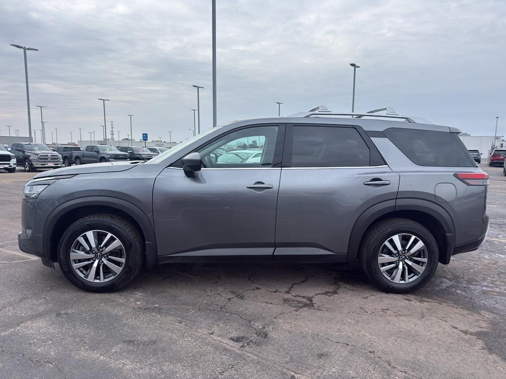 used 2024 Nissan Pathfinder car, priced at $36,490