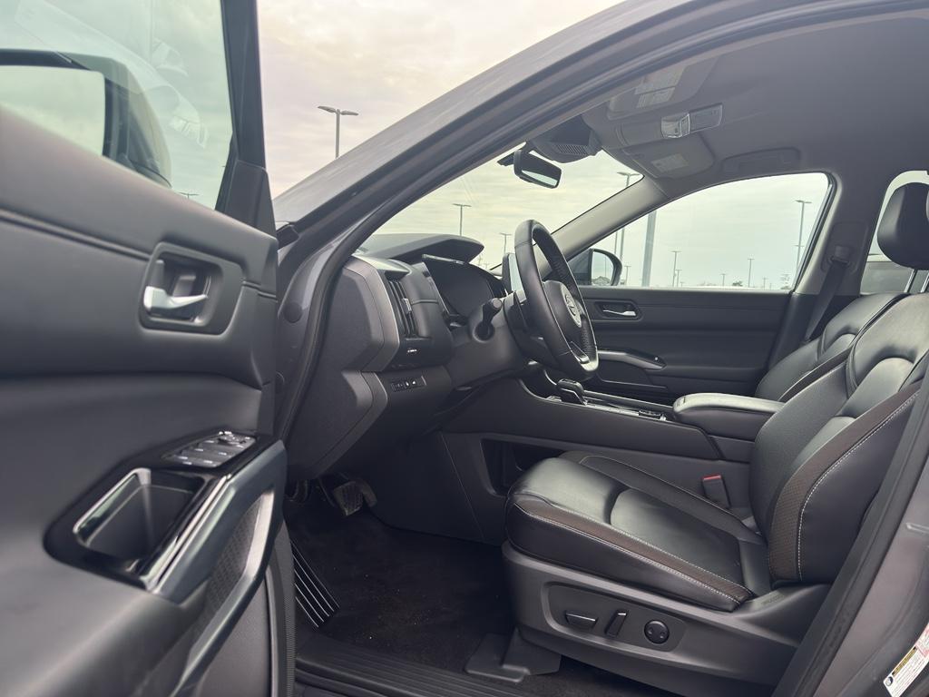 used 2024 Nissan Pathfinder car, priced at $36,490
