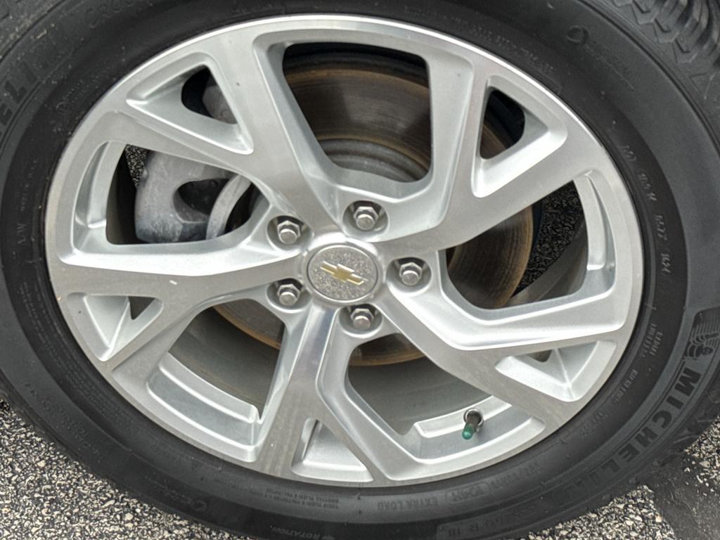 used 2020 Chevrolet Equinox car, priced at $19,489