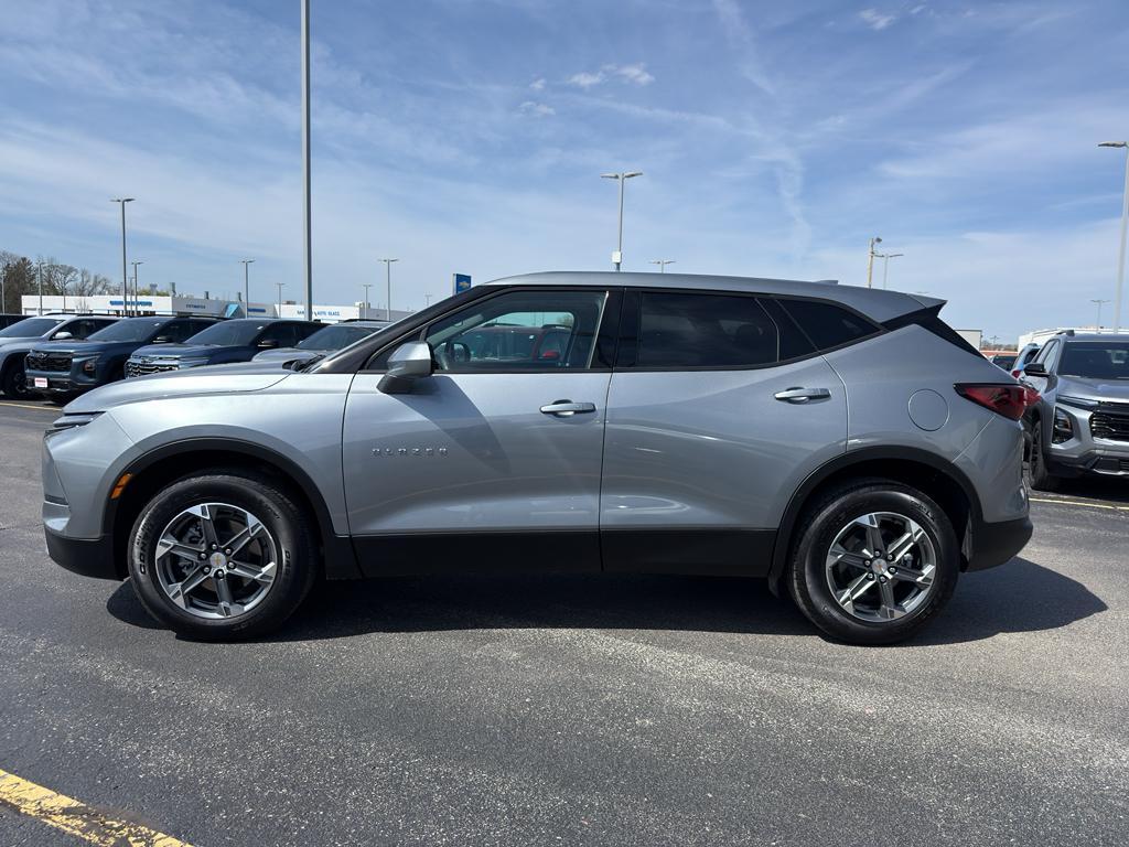 used 2025 Chevrolet Blazer car, priced at $30,495