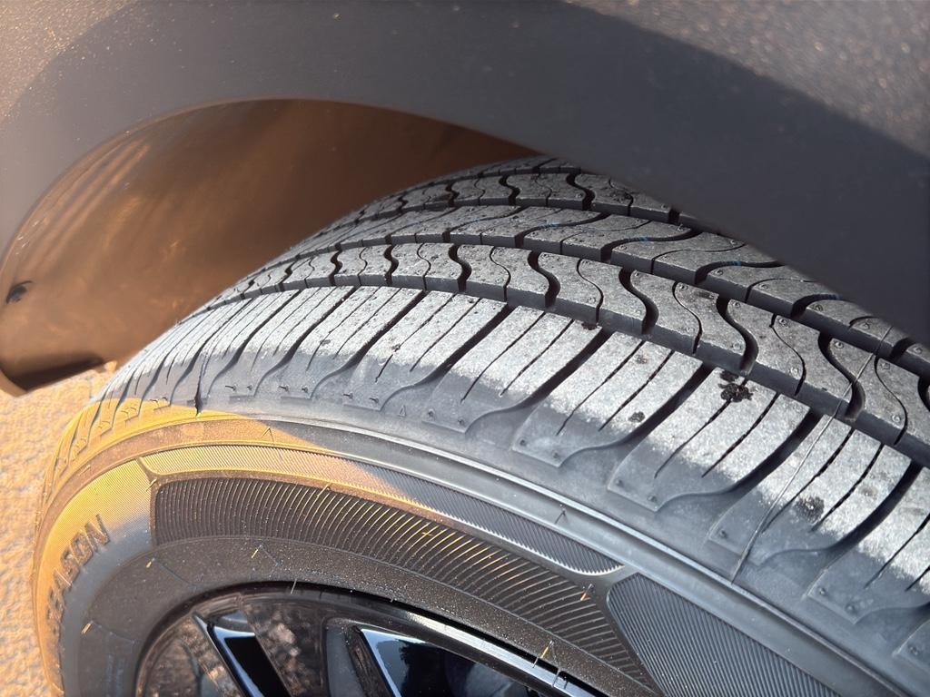 used 2024 Chevrolet Trax car, priced at $21,395