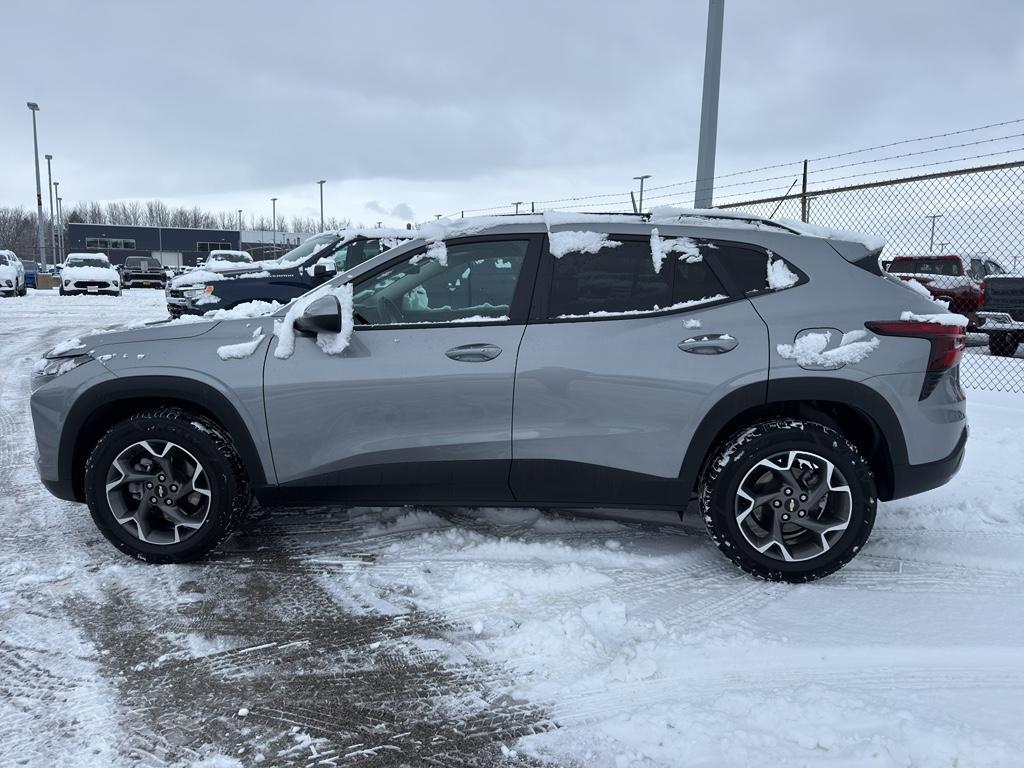 used 2024 Chevrolet Trax car, priced at $20,995
