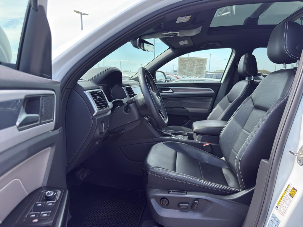 used 2021 Volkswagen Atlas Cross Sport car, priced at $16,486