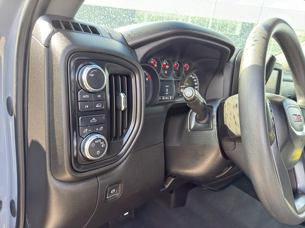 used 2024 GMC Sierra 1500 car, priced at $41,995