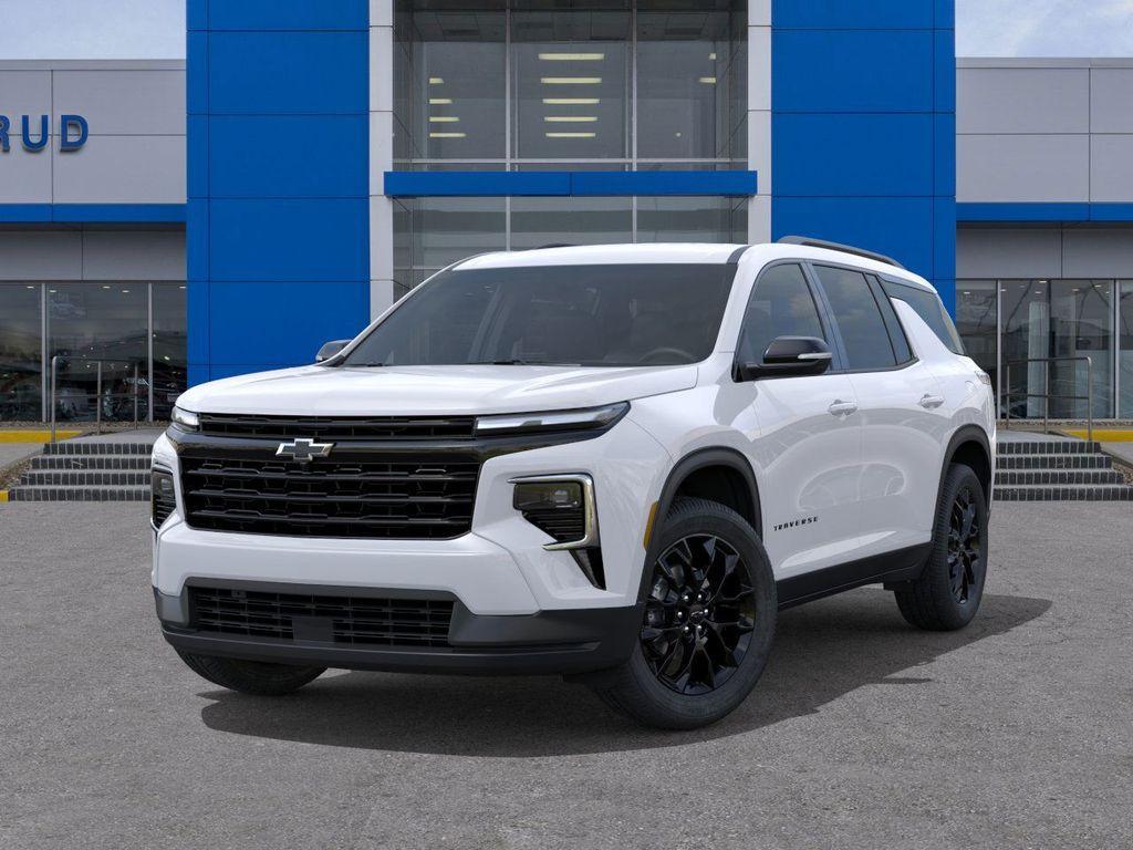 new 2026 Chevrolet Traverse car, priced at $47,607