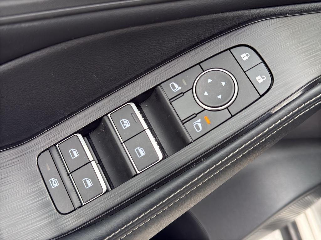 used 2025 Nissan Rogue car, priced at $30,990