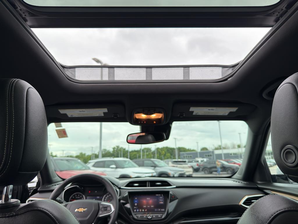 2021 Mosaic Black Metallic Chevrolet Trailblazer