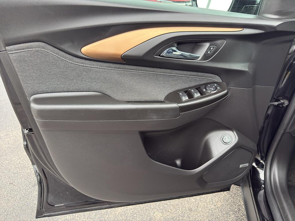 2021 Mosaic Black Metallic Chevrolet Trailblazer