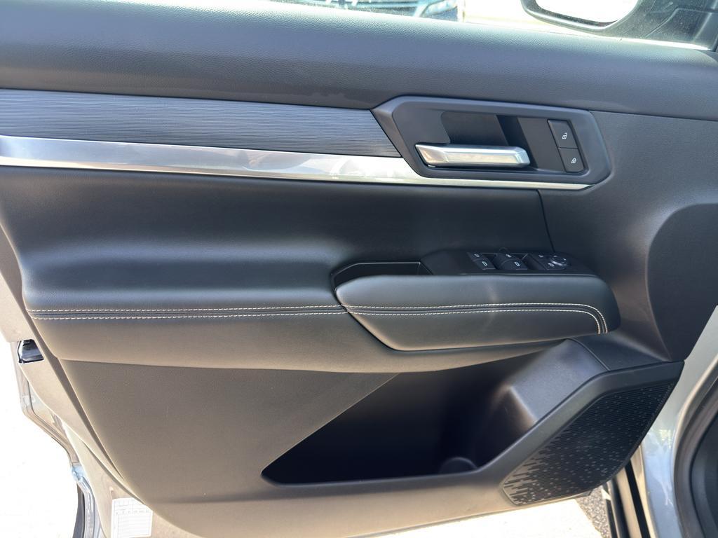 used 2025 GMC Terrain car, priced at $26,999