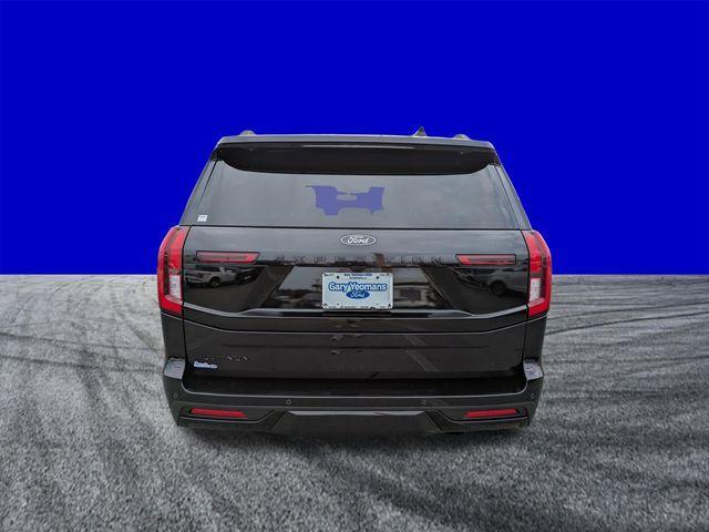 used 2025 Ford Expedition car, priced at $70,904