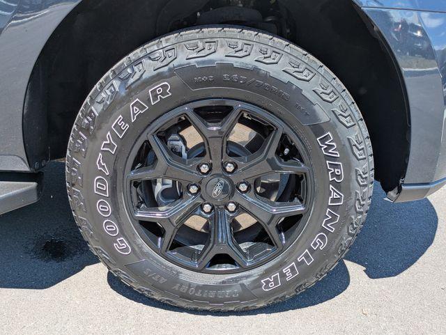 used 2023 Ford Expedition car, priced at $54,523