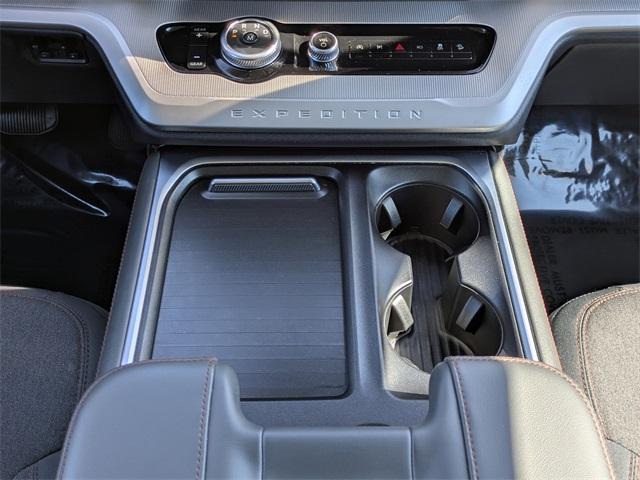 used 2025 Ford Expedition Max car, priced at $61,922