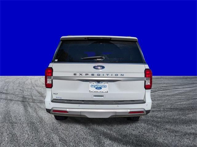 used 2024 Ford Expedition car, priced at $43,628