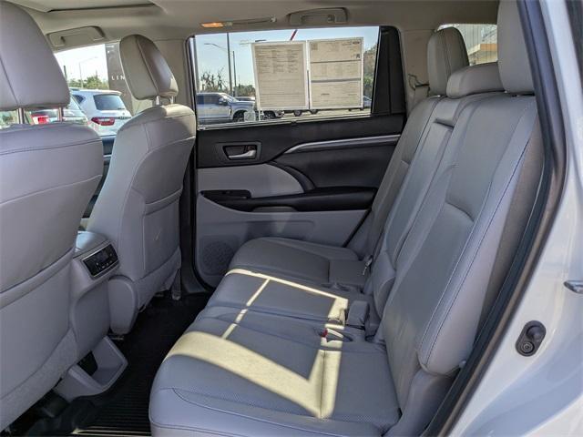 used 2019 Toyota Highlander car, priced at $24,754