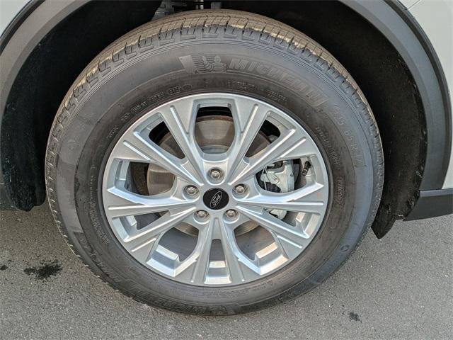 new 2026 Ford Escape car, priced at $27,274