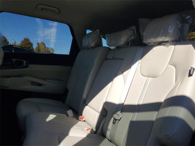 new 2026 Kia Sorento car, priced at $38,429