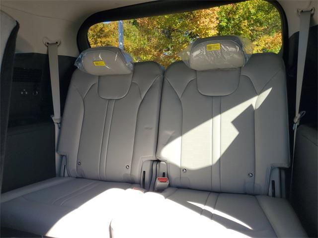 new 2026 Kia Sorento car, priced at $38,429