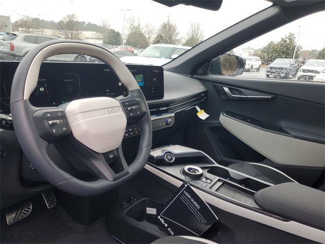 new 2025 Kia EV6 car, priced at $41,426