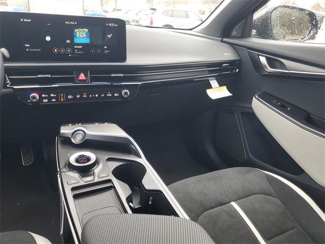new 2025 Kia EV6 car, priced at $41,426