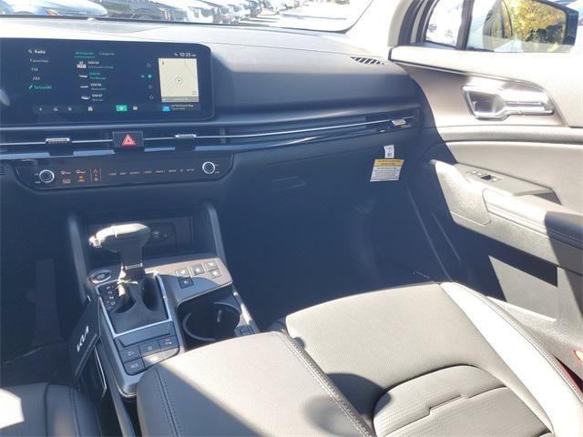new 2026 Kia Sportage car, priced at $38,689