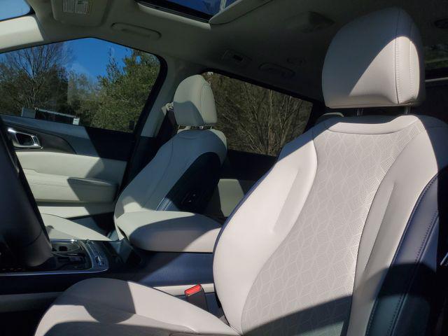 new 2026 Kia Carnival car, priced at $45,629