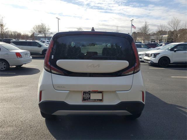 new 2025 Kia Soul car, priced at $21,042