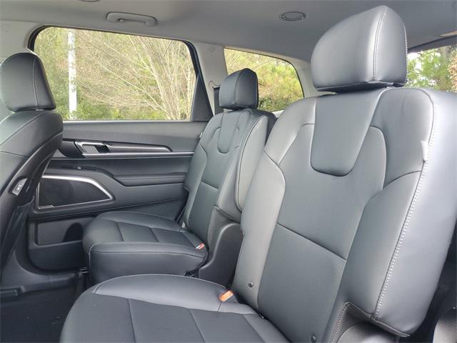 new 2025 Kia Telluride car, priced at $39,392