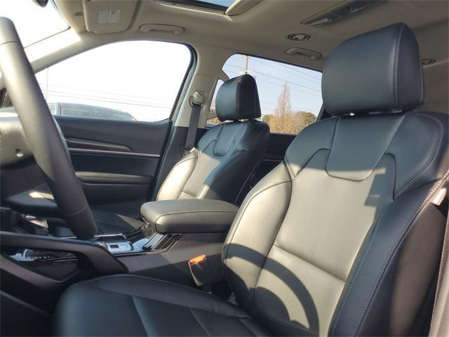 used 2025 Kia Telluride car, priced at $36,988