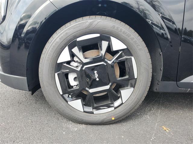 new 2026 Kia Carnival car, priced at $41,354