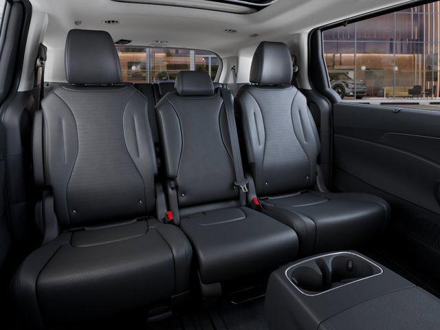 new 2026 Kia Carnival Hybrid car, priced at $53,290