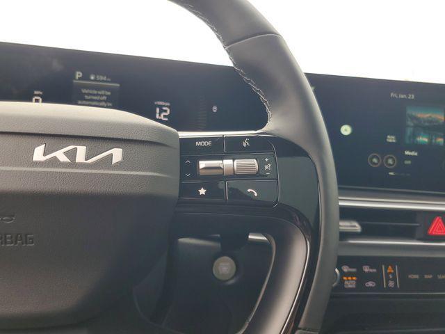 new 2026 Kia Sorento Hybrid car, priced at $43,695