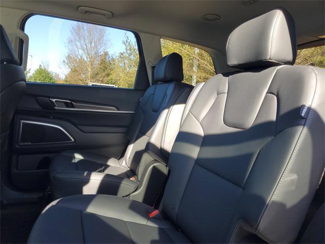 new 2025 Kia Telluride car, priced at $37,941