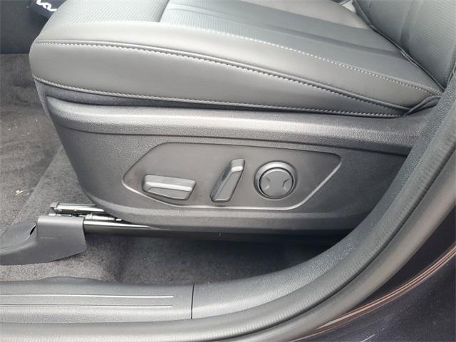 new 2026 Kia Sorento car, priced at $38,343