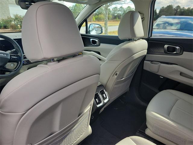 new 2026 Kia Sorento car, priced at $39,217