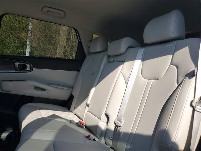 new 2026 Kia Sorento car, priced at $37,004