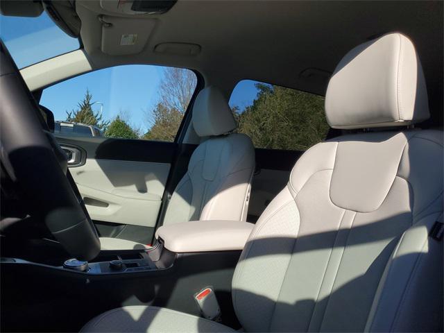 new 2026 Kia Sorento Hybrid car, priced at $39,173
