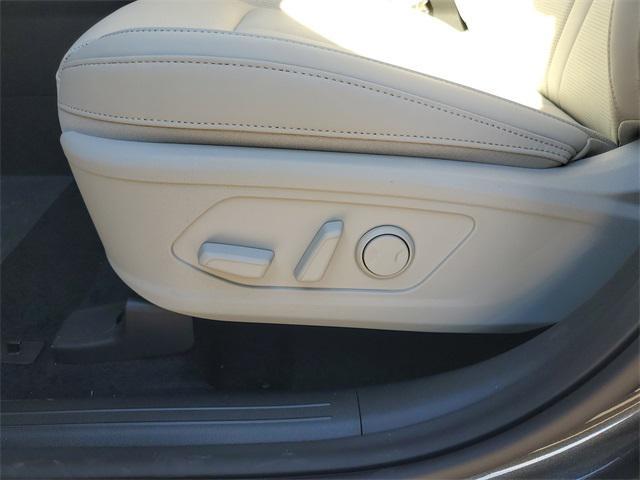 new 2026 Kia Sorento Hybrid car, priced at $39,173