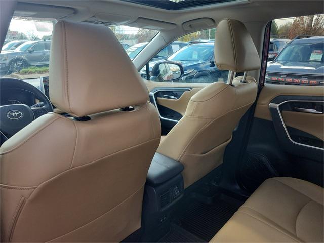 used 2019 Toyota RAV4 car, priced at $25,488